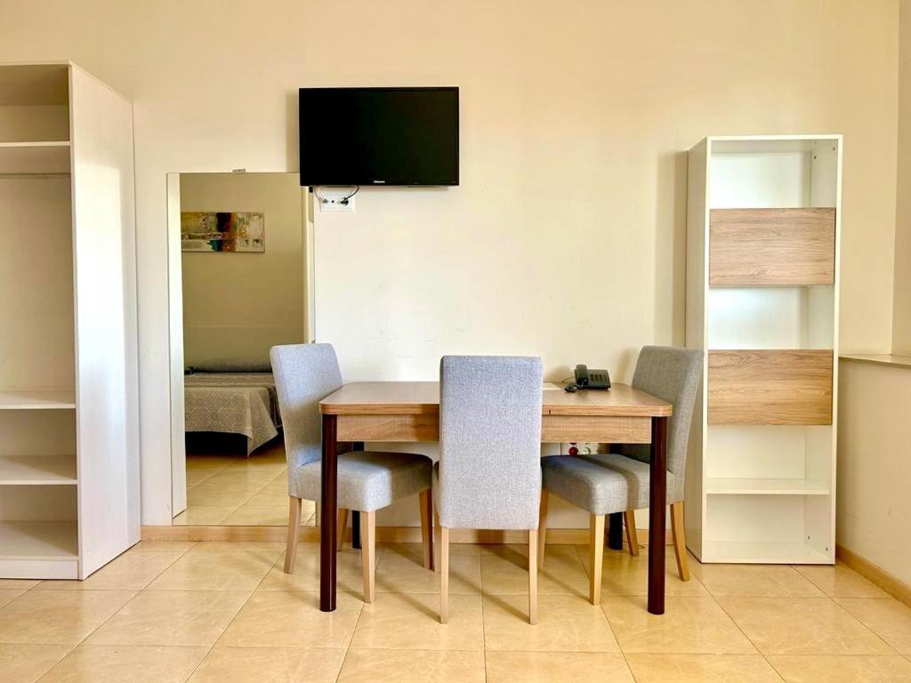 Apartamentos Turisticos Mediterraneo 카르타헤나 외부 사진