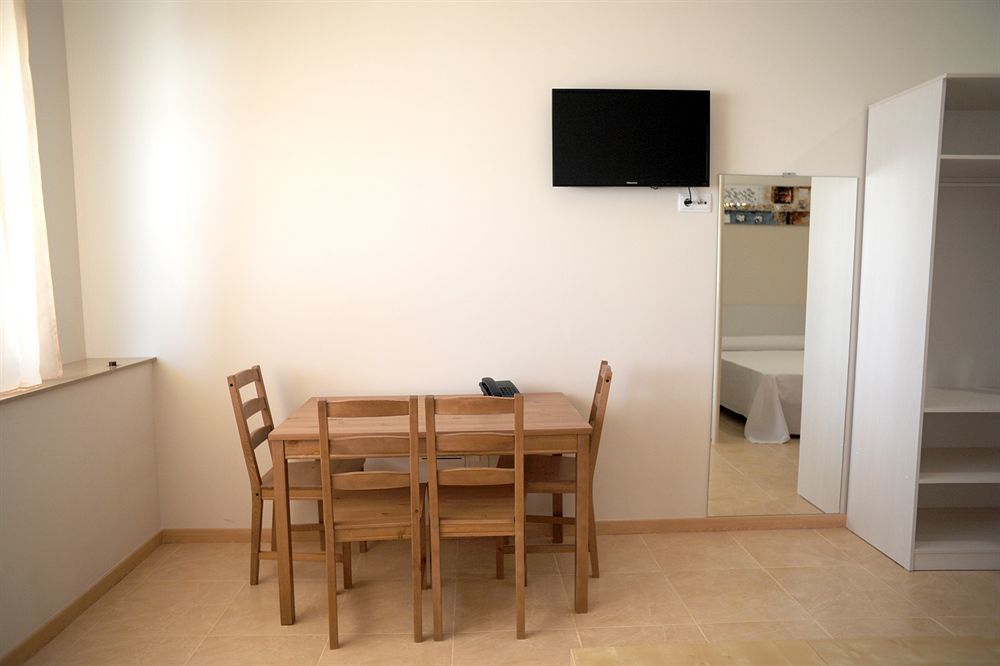 Apartamentos Turisticos Mediterraneo 카르타헤나 외부 사진